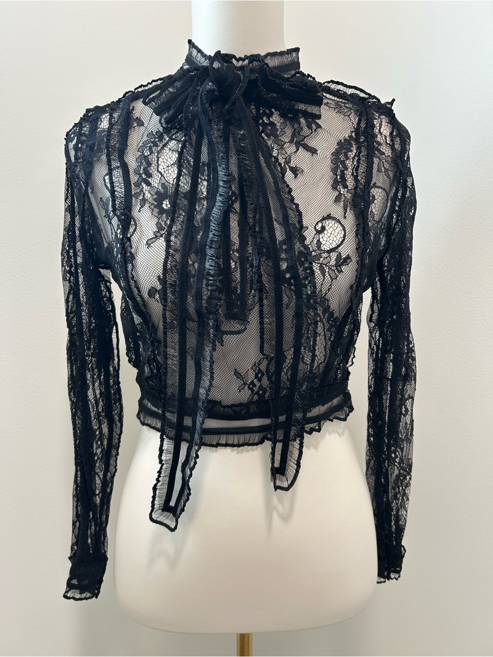 Beulah Black Sheer Lace Tie-Neck Blouse - Picture 4 of 12